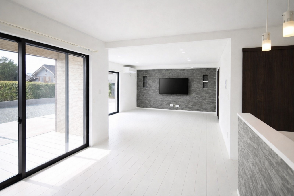 広々26帖LDKとウッドデッキのある家_LDK写真